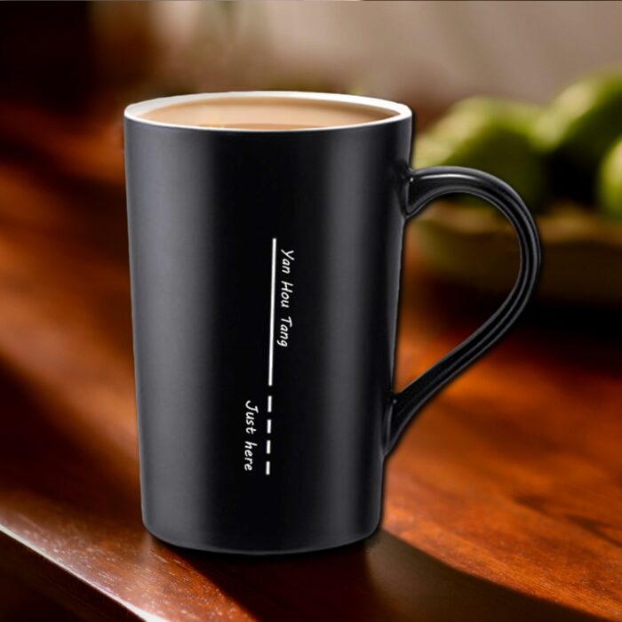 Black mug